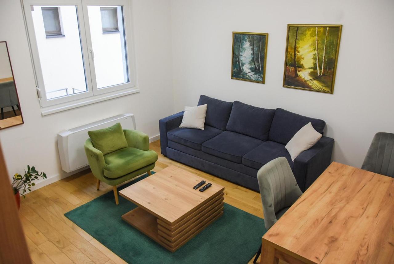 Apartment Barcelona Zemun Belgrade Exterior foto